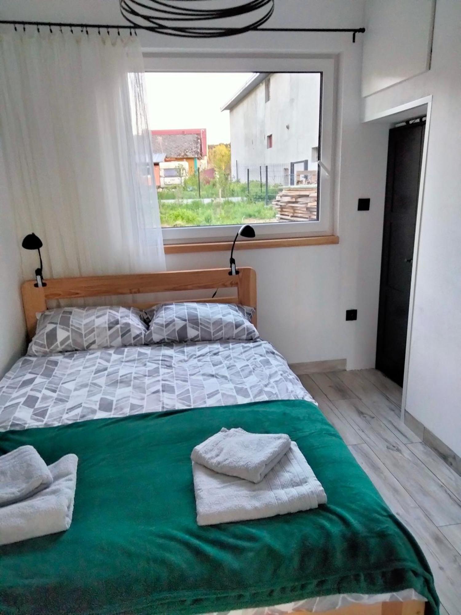 Admi - Domek Caloroczny Krasnobród Buitenkant foto